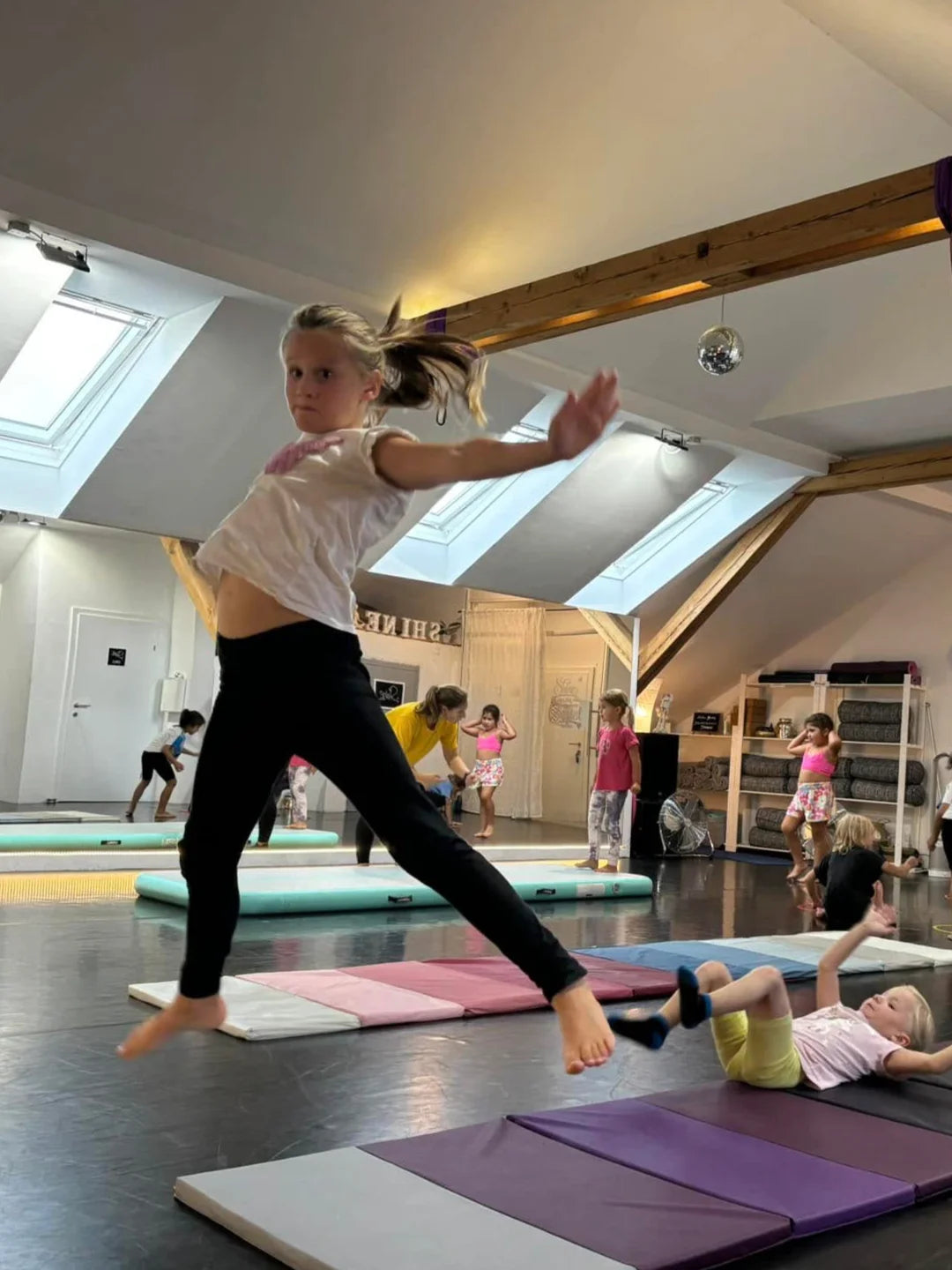 Akrobatik Dance Teens